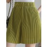 Solid Fold Pleated Pocket Elastic Waist Casual Shorts